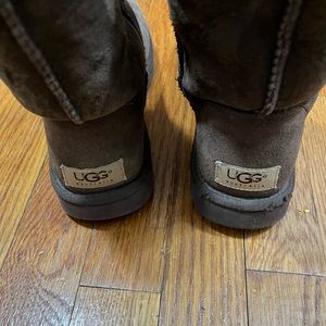 UGG short boot